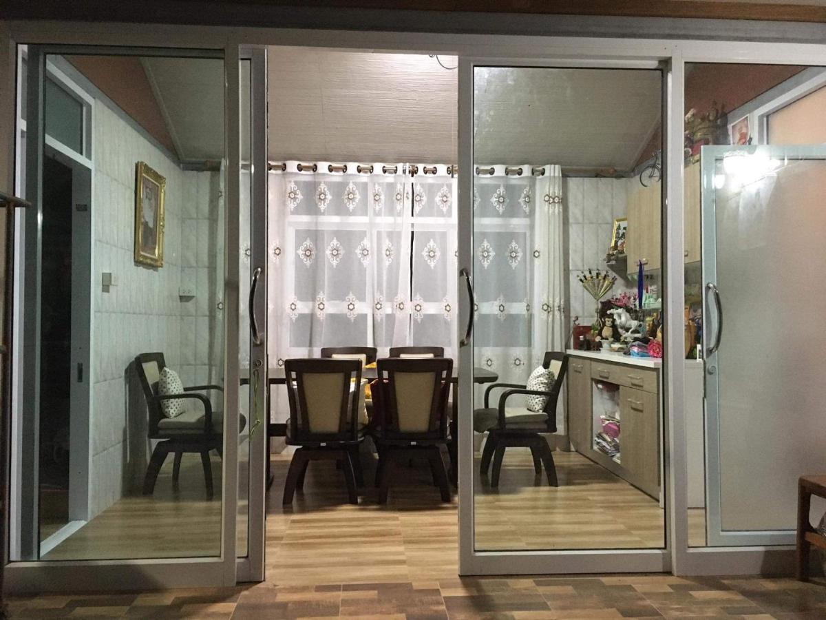 Baan Thabthong Homestay Ban Pak Nam  Exterior photo